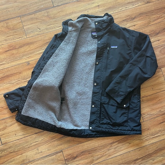 Patagonia isthmus parka Men’s Size Large Black Jacket - Picture 5 of 13